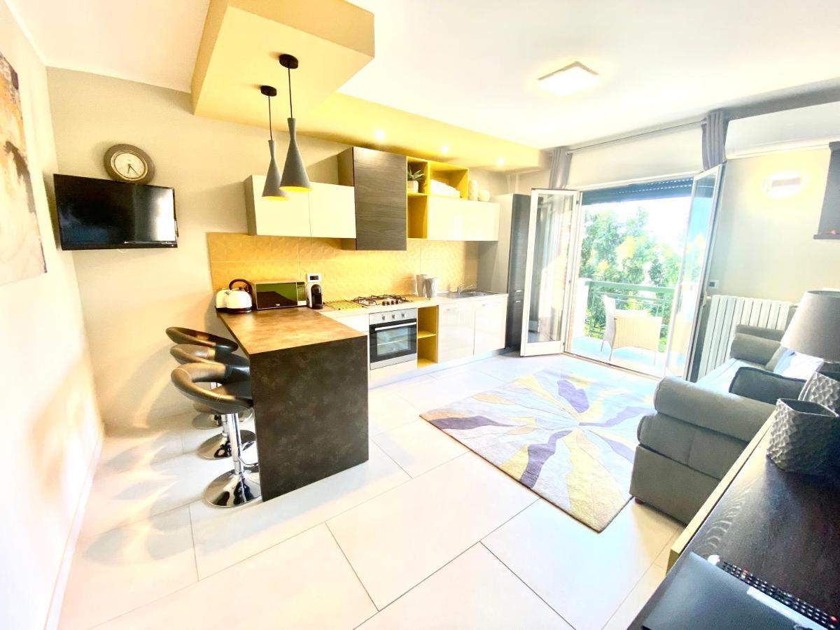 Mottola Apartment Тропея Экстерьер фото